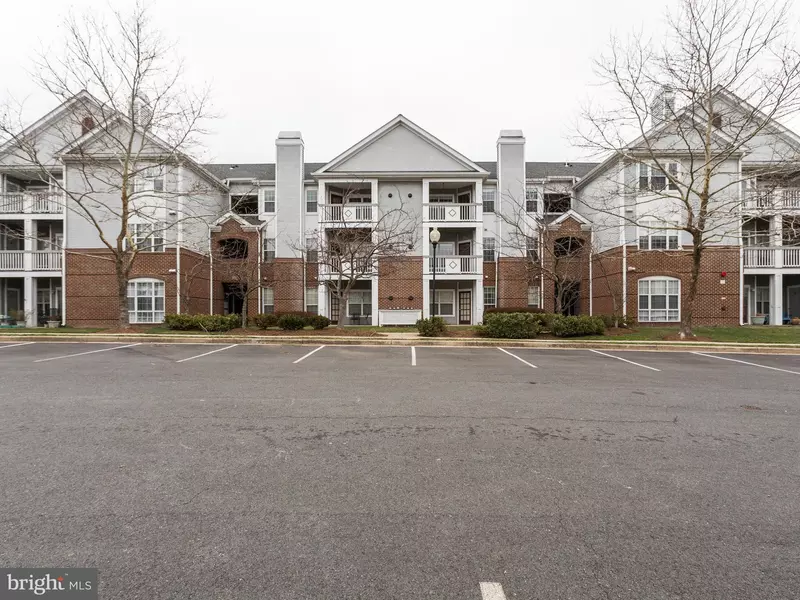 20271 BEECHWOOD TER #300, Ashburn, VA 20147