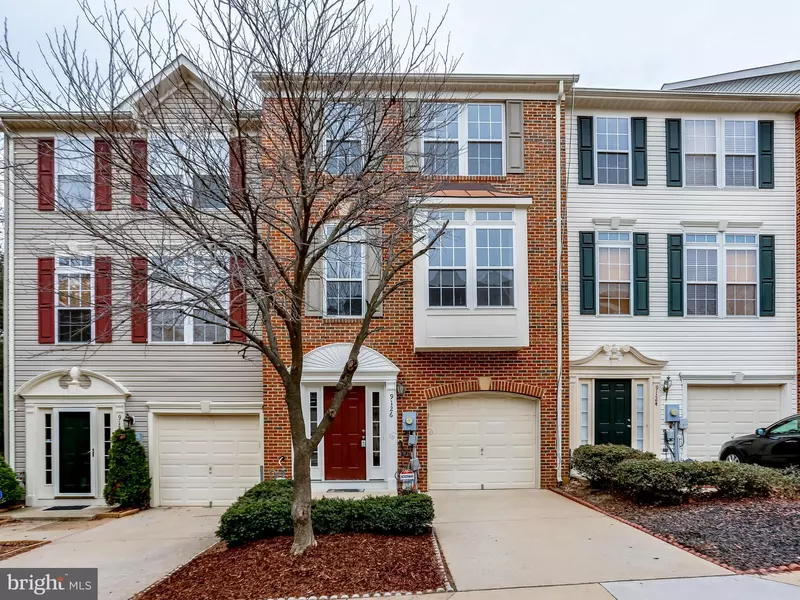 9126 AVENTON CT, Lorton, VA 22079