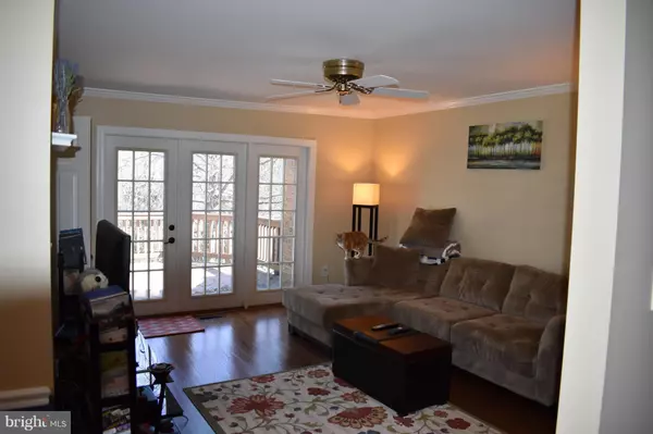 Alexandria, VA 22310,6051 ESTATES DR