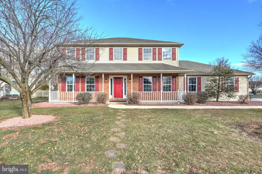 2809 DOVE DR, York, PA 17408