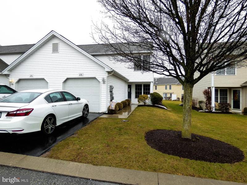 638 MALLARD DR, Etters, PA 17319