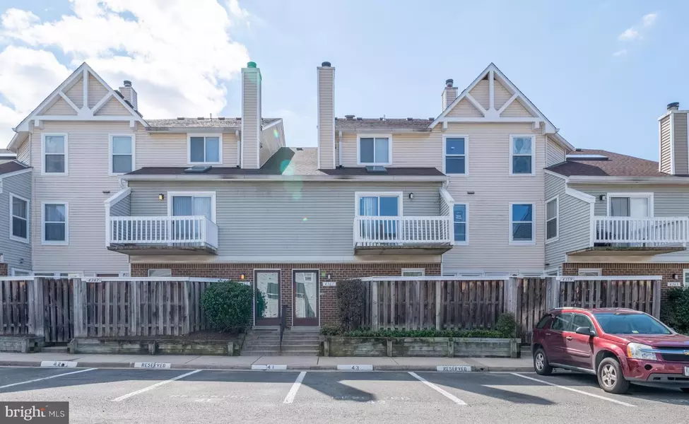 4361 PEMBROOK VILLAGE DR #43, Alexandria, VA 22309