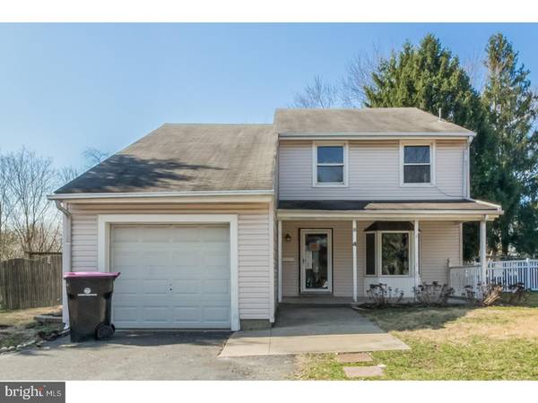 4 DOGWOOD CT, Blackwood, NJ 08012