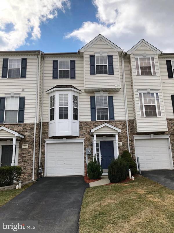 224 BRUAW DR, York, PA 17406