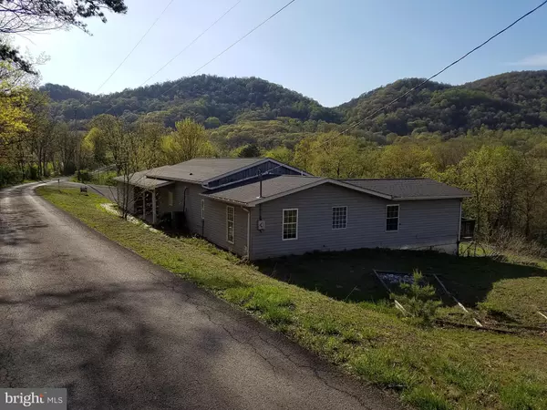 241 VINETTA LN, Keyser, WV 26726