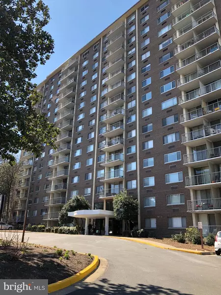 2059 HUNTINGTON AVE #407, Alexandria, VA 22303