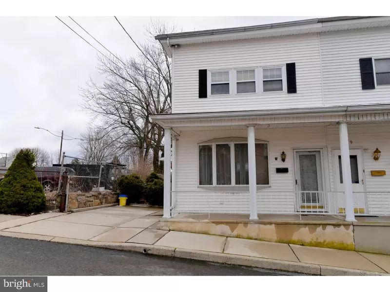 511 N 2ND ST, Minersville, PA 17954