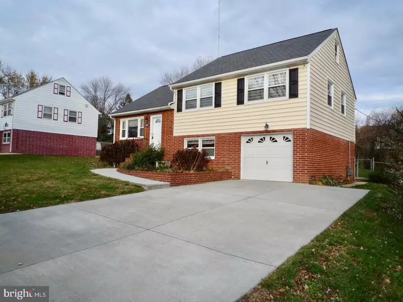 2613 DARBY DR, Wilmington, DE 19808