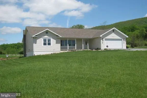 237 COYOTE RUN RD, Mathias, WV 26812