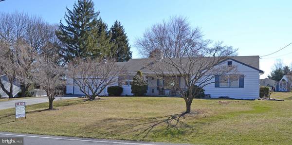 529 MOUNTAIN RD, Dillsburg, PA 17019