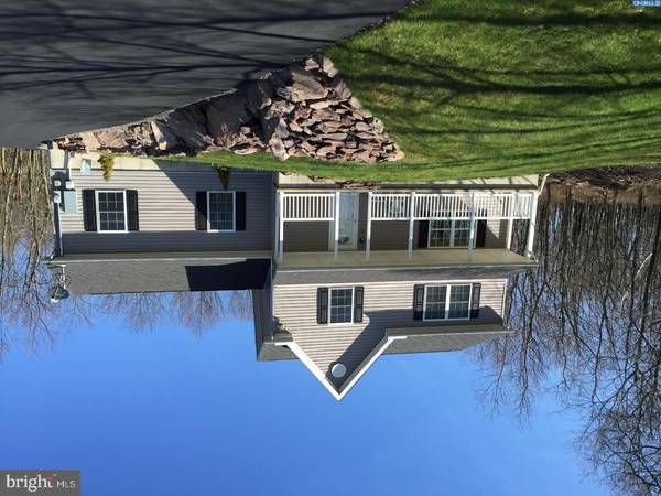 21 ARAPAHOE RD, Albrightsville, PA 18210