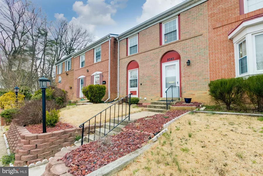 8043 SAINT ANNES CT, Alexandria, VA 22309