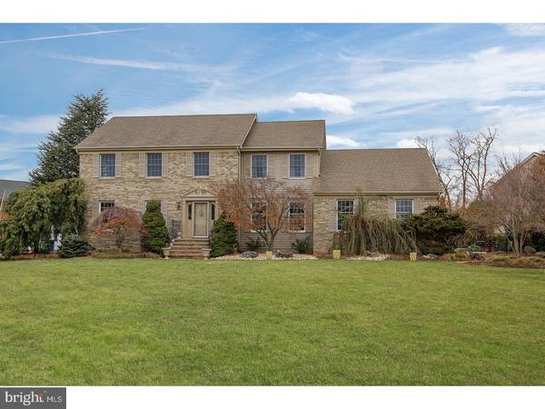 2 MCMANNUS DR, Hillsborough, NJ 08844