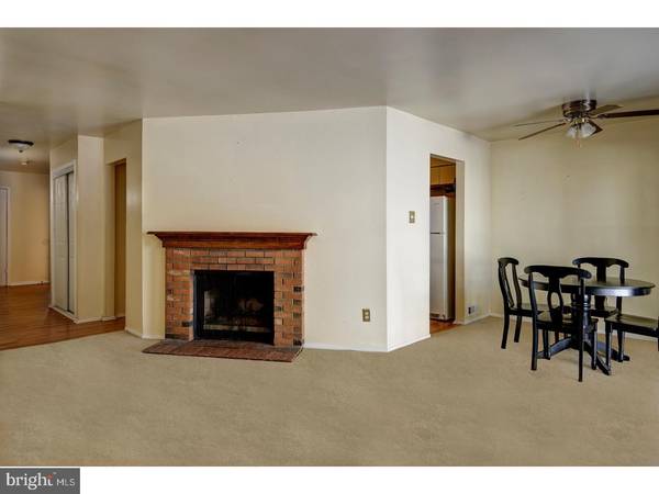 Mount Laurel, NJ 08054,403A MULBERRY CV