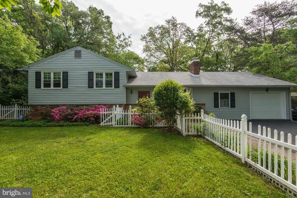 7113 FORT HUNT RD, Alexandria, VA 22307