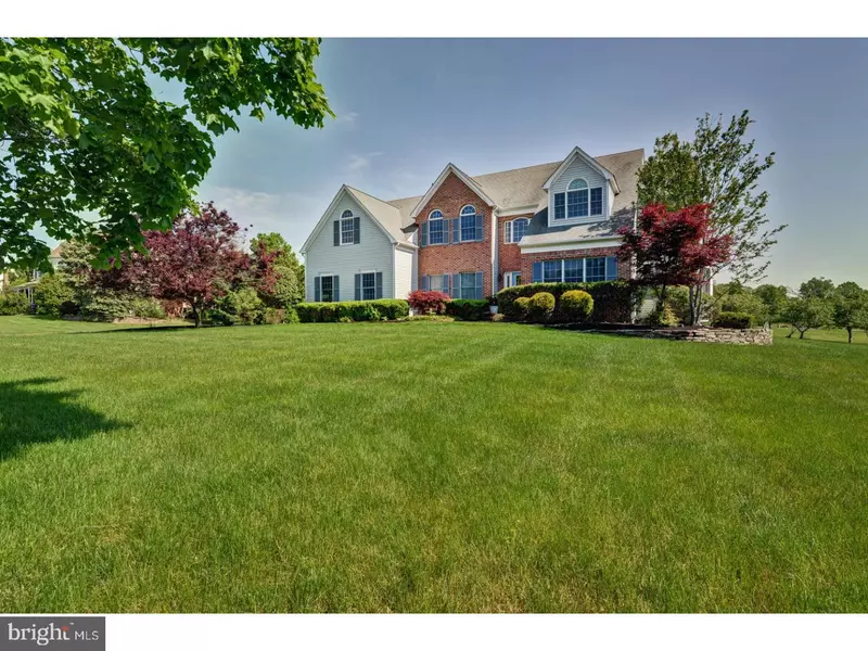 32 GRAYSON DR, Belle Mead, NJ 08502