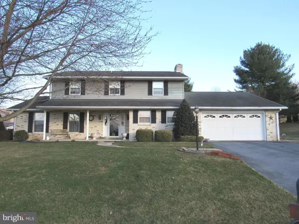 12003 WINDMERE CIR, Waynesboro, PA 17268