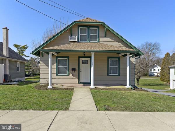 204 SAINT CATHERINE ST, Quarryville, PA 17566