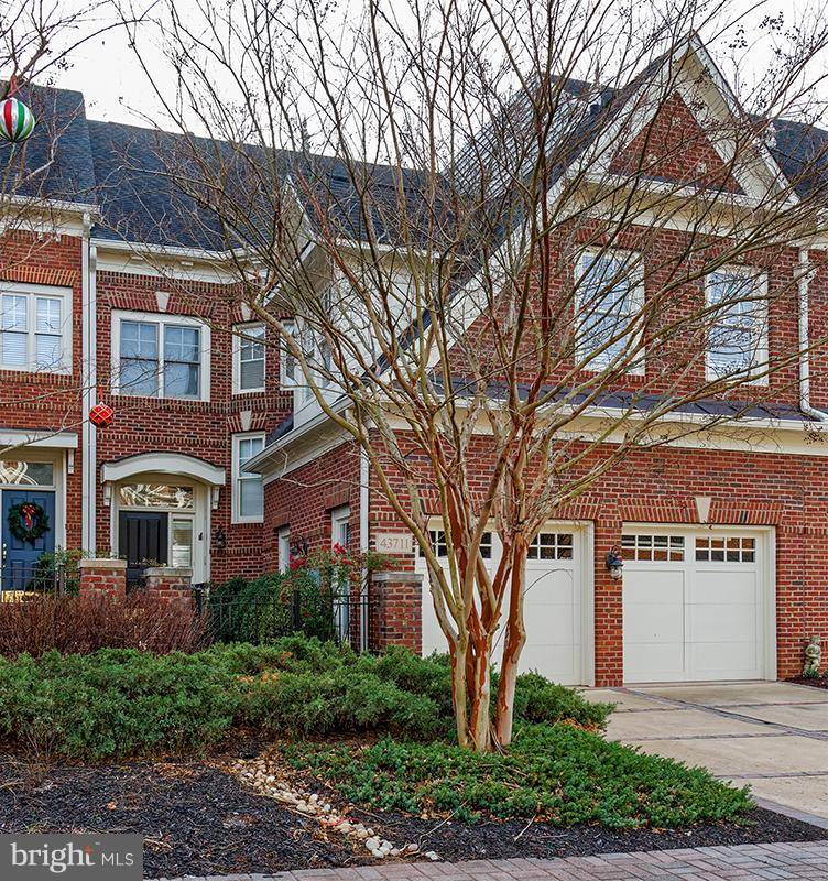 43711 BURNING SANDS TER, Leesburg, VA 20176