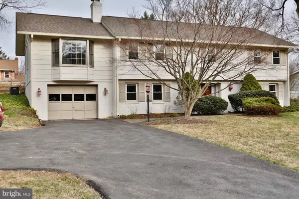 17801 PARK MILL DR, Derwood, MD 20855