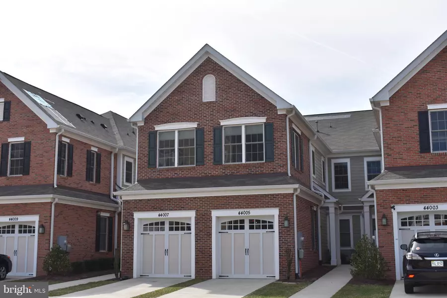 44005 VAIRA TER, Chantilly, VA 20152