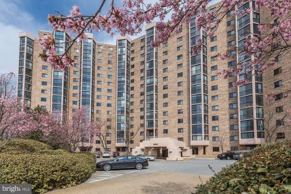 5901 MOUNT EAGLE DR #1017, Alexandria, VA 22303