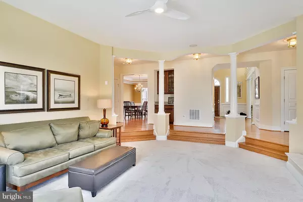 Centreville, VA 20120,5203 ROSALIE RIDGE DR