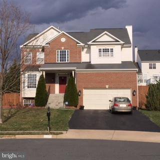 1710 FLAG CT NE, Leesburg, VA 20176