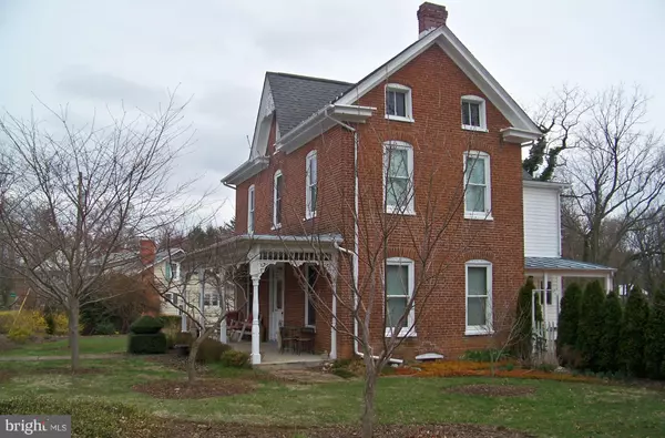 Shepherdstown, WV 25443,4904 KEARNEYSVILLE PIKE