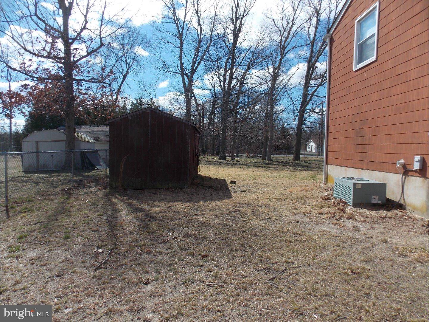 Pittsgrove, NJ 08318,37 MAPLE SHADE LN