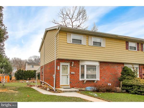 516 E LOCUST ST, Fleetwood, PA 19522