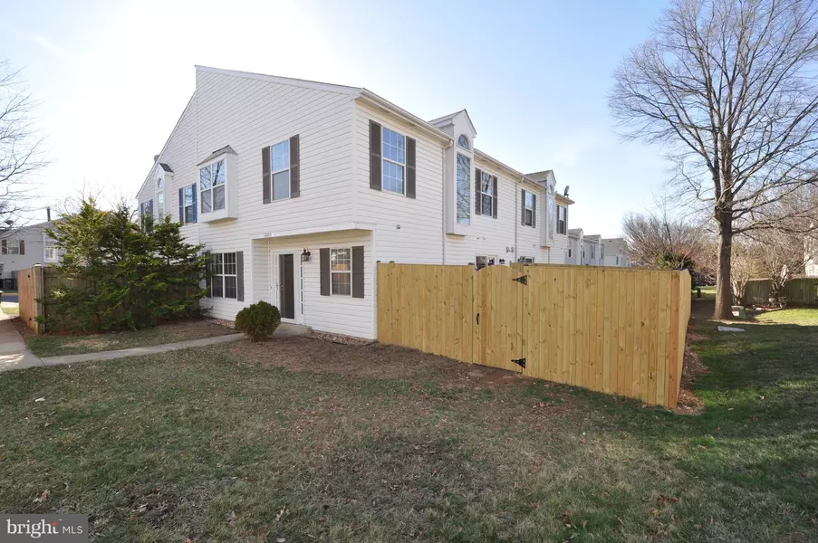 14005-D FRANKLIN FOX DR, Centreville, VA 20121