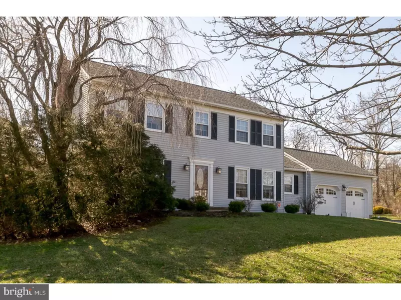 27 NASSAU DR, Lawrenceville, NJ 08648