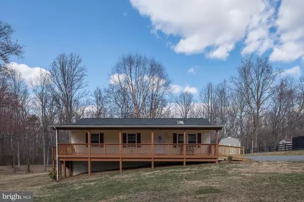 4651 MORGANS BLUFF DR, Marshall, VA 20115