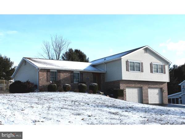 1786 TANGLEWOOD RD, Orwigsburg, PA 17961