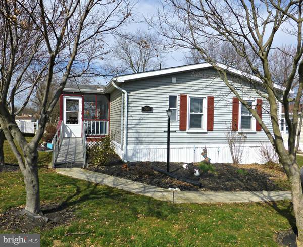 208 GREYFIELD DR, Lancaster, PA 17603