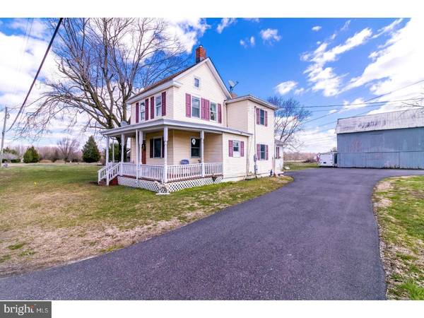 60 DUTCH ROW RD, Monroeville, NJ 08343