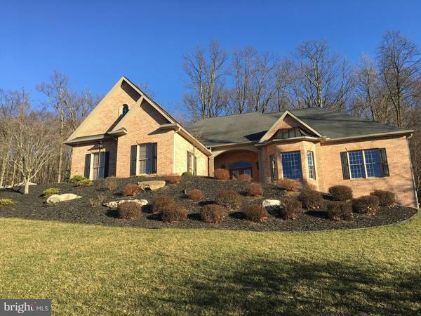 11439 WEATHERSTONE DR, Waynesboro, PA 17268