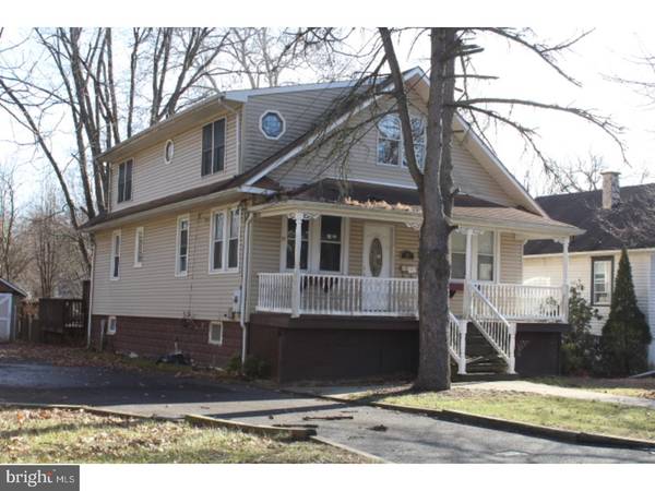 20 CENTER ST, Moorestown, NJ 08057