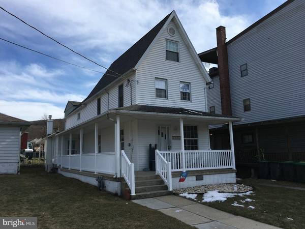 103 W BIDDLE ST, Gordon, PA 17936