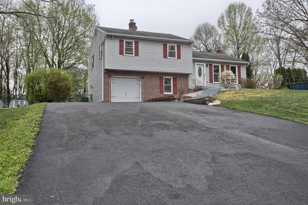 Quarryville, PA 17566,62 OLIVER DR