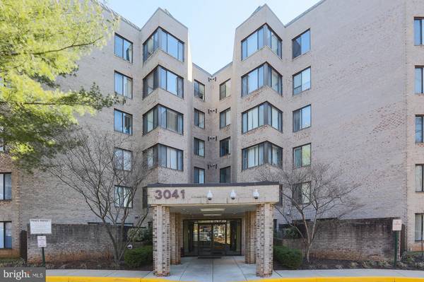 3041 FALLSTAFF RD #405D, Baltimore, MD 21209