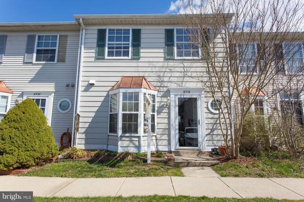 8518 SOUTHLAWN CT, Alexandria, VA 22309