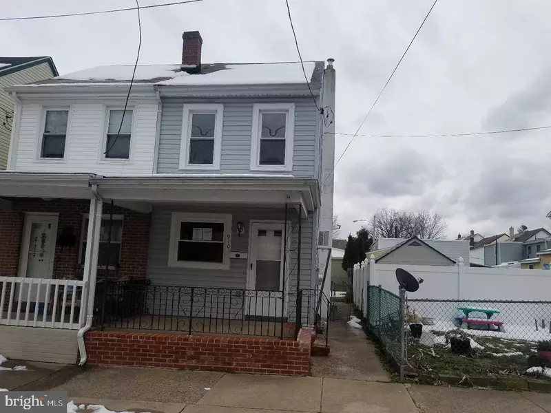 910 WOOD ST, Bristol, PA 19007