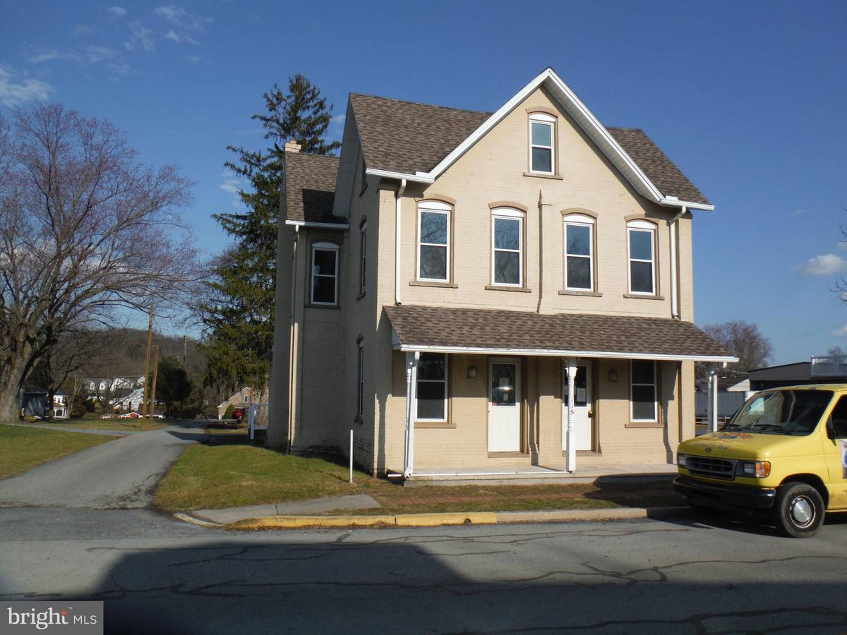 Bainbridge, PA 17502,115 N 2ND ST