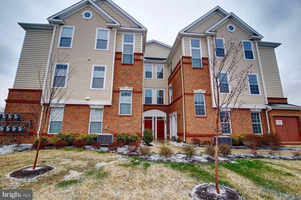 23315 MILLTOWN KNOLL SQ #104, Ashburn, VA 20148