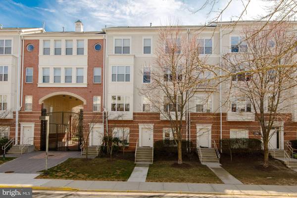 2765 CENTERBORO DR #159, Vienna, VA 22181