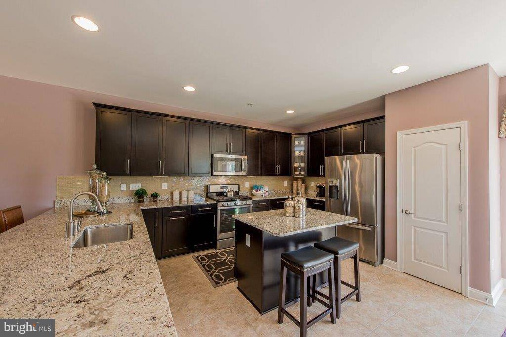 Owings Mills, MD 21117,9624 EAVES DR