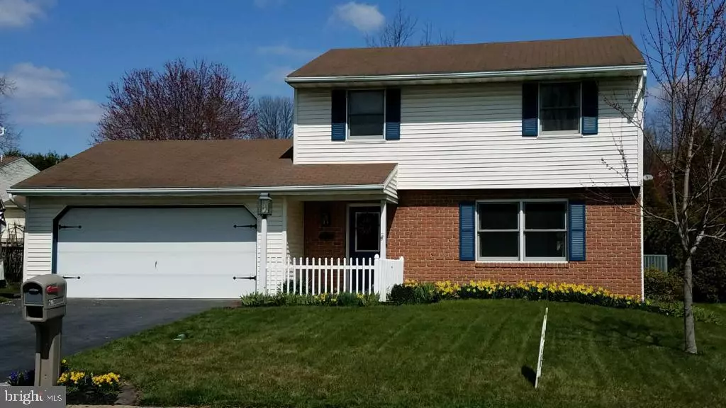 3167 GLENGREEN DR, Lancaster, PA 17601