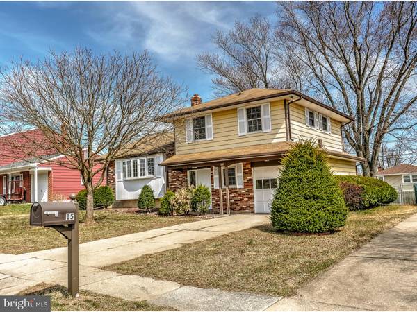 15 WHITE CLAY CRES, Newark, DE 19711